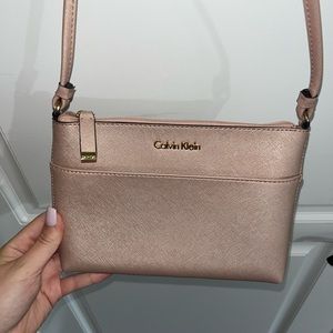 Calvin Klein Purse. Rose gold. Shoulder bag.